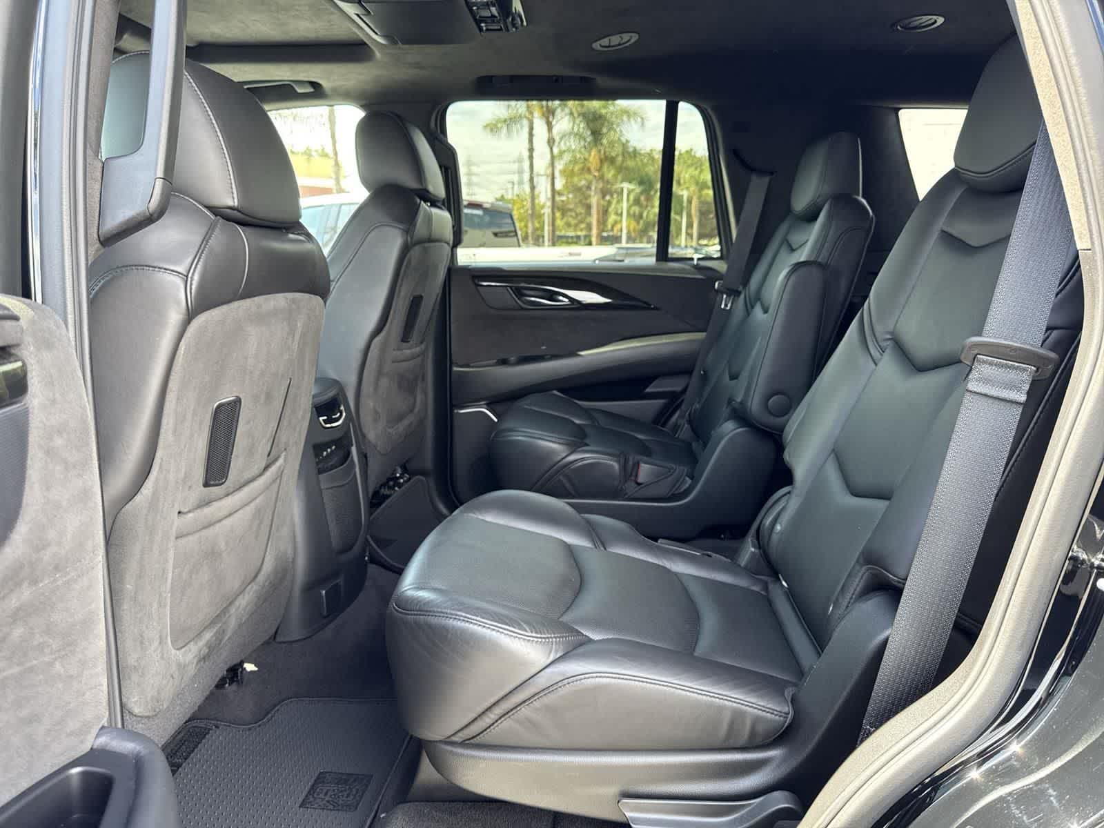 Thumbnail: 2020 Cadillac Escalade - 27
