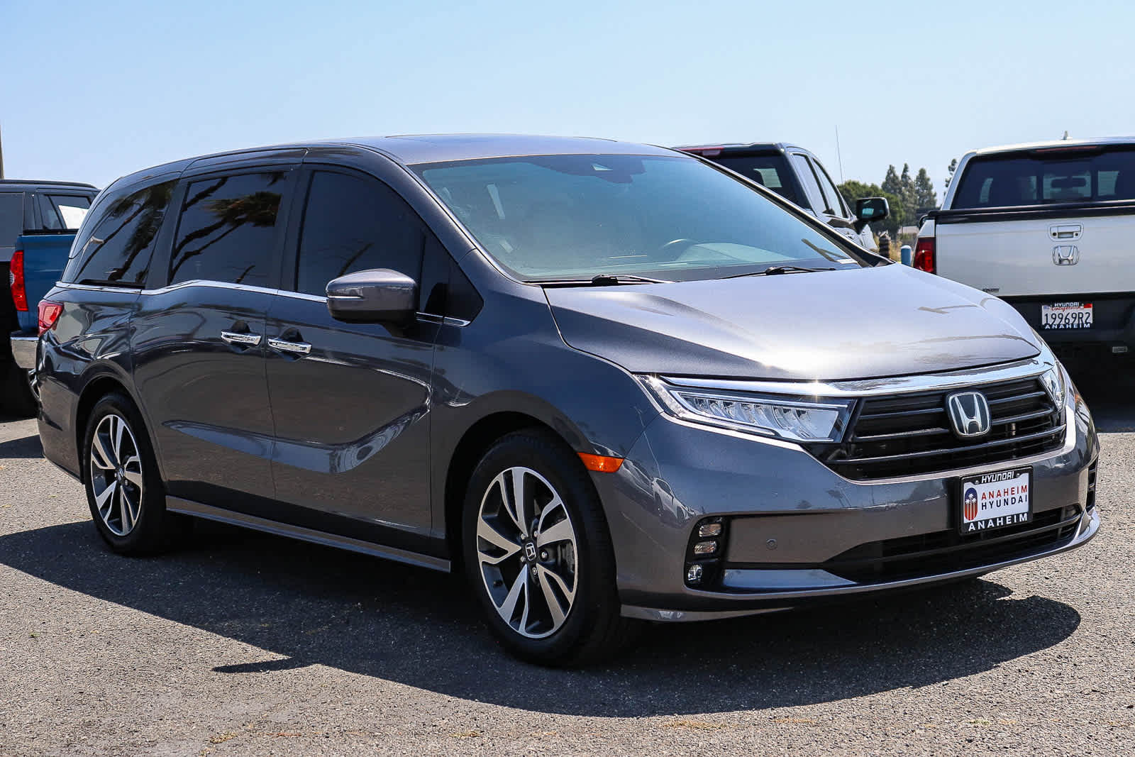 Thumbnail: 2023 Honda Odyssey - 2