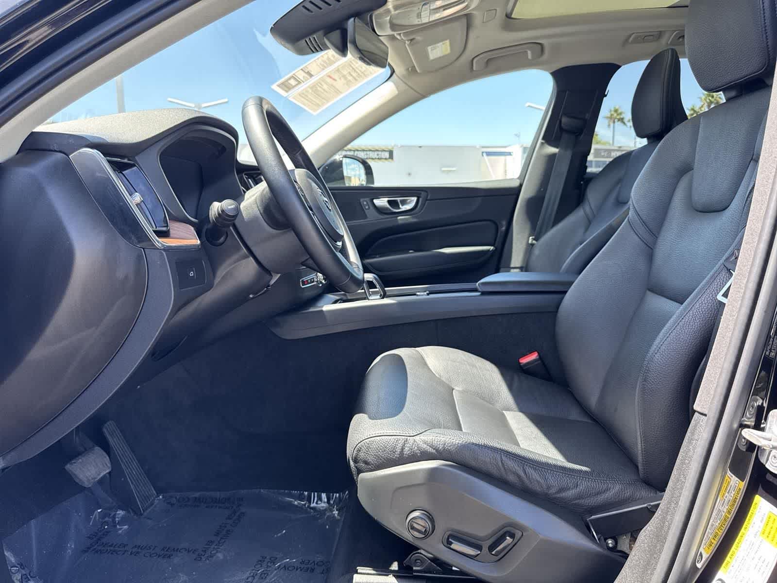 Thumbnail: 2023 Volvo XC60 - 22