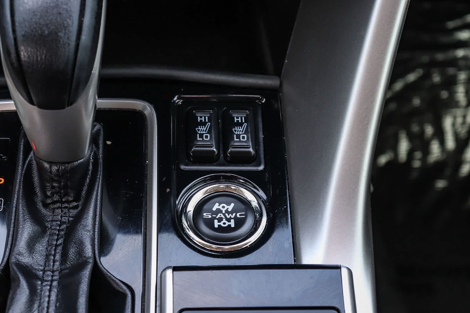Thumbnail: 2019 Mitsubishi Eclipse Cross - 22