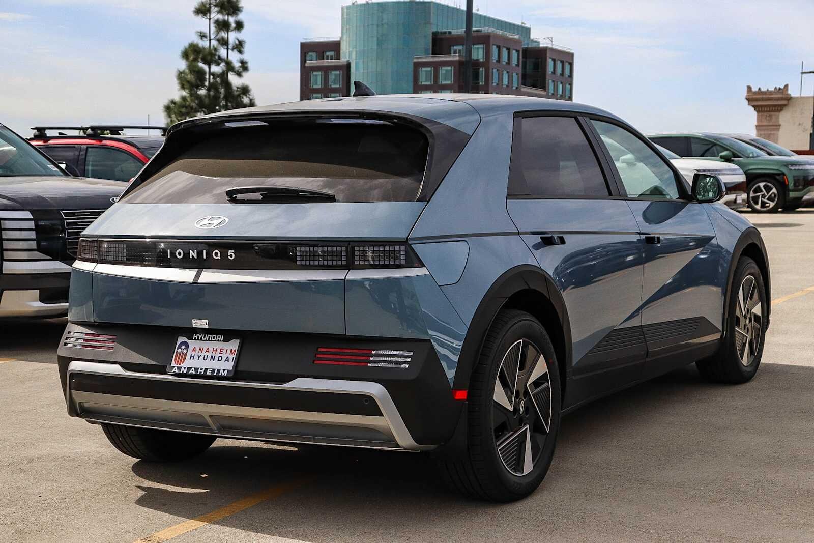 Thumbnail: 2026 Hyundai Ioniq 5 - 6