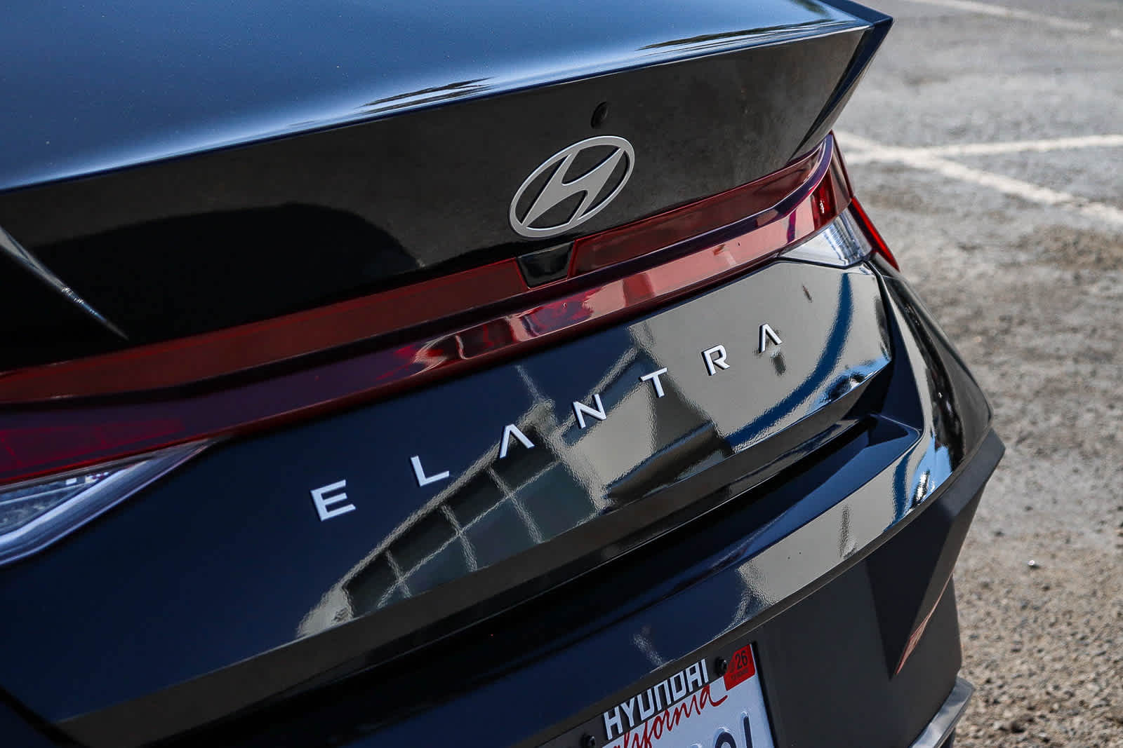 Thumbnail: 2025 Hyundai Elantra - 11