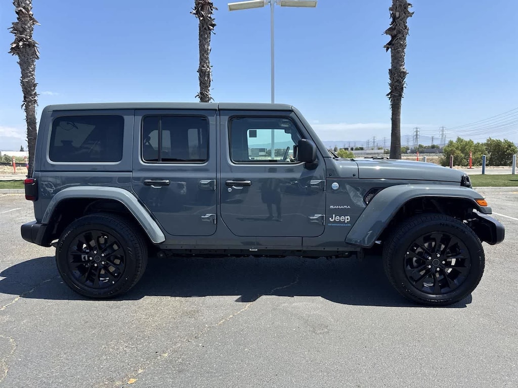 Used 2024 Jeep Wrangler 4xe Sahara SUV
