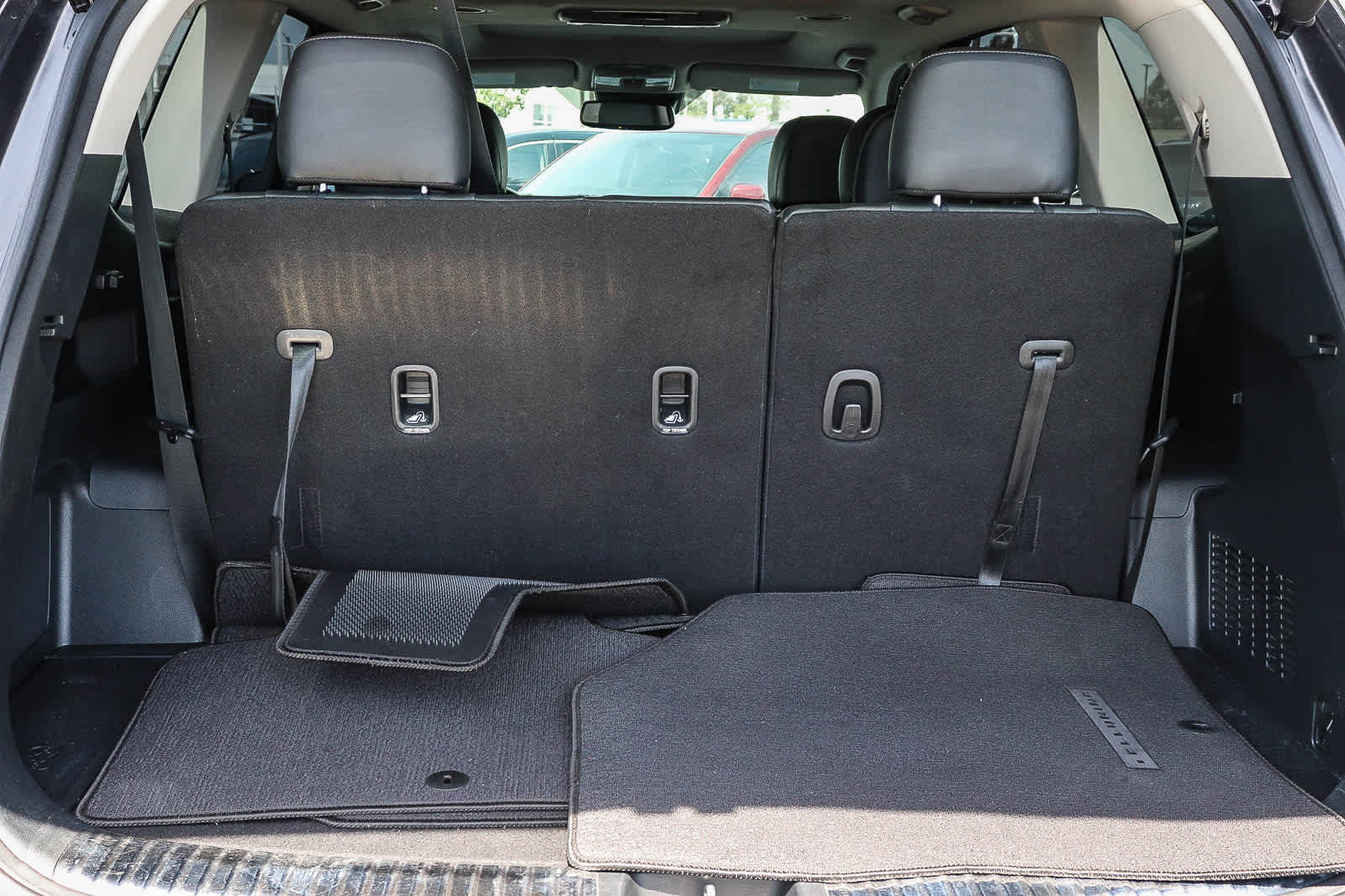 Thumbnail: 2021 Kia Telluride - 24