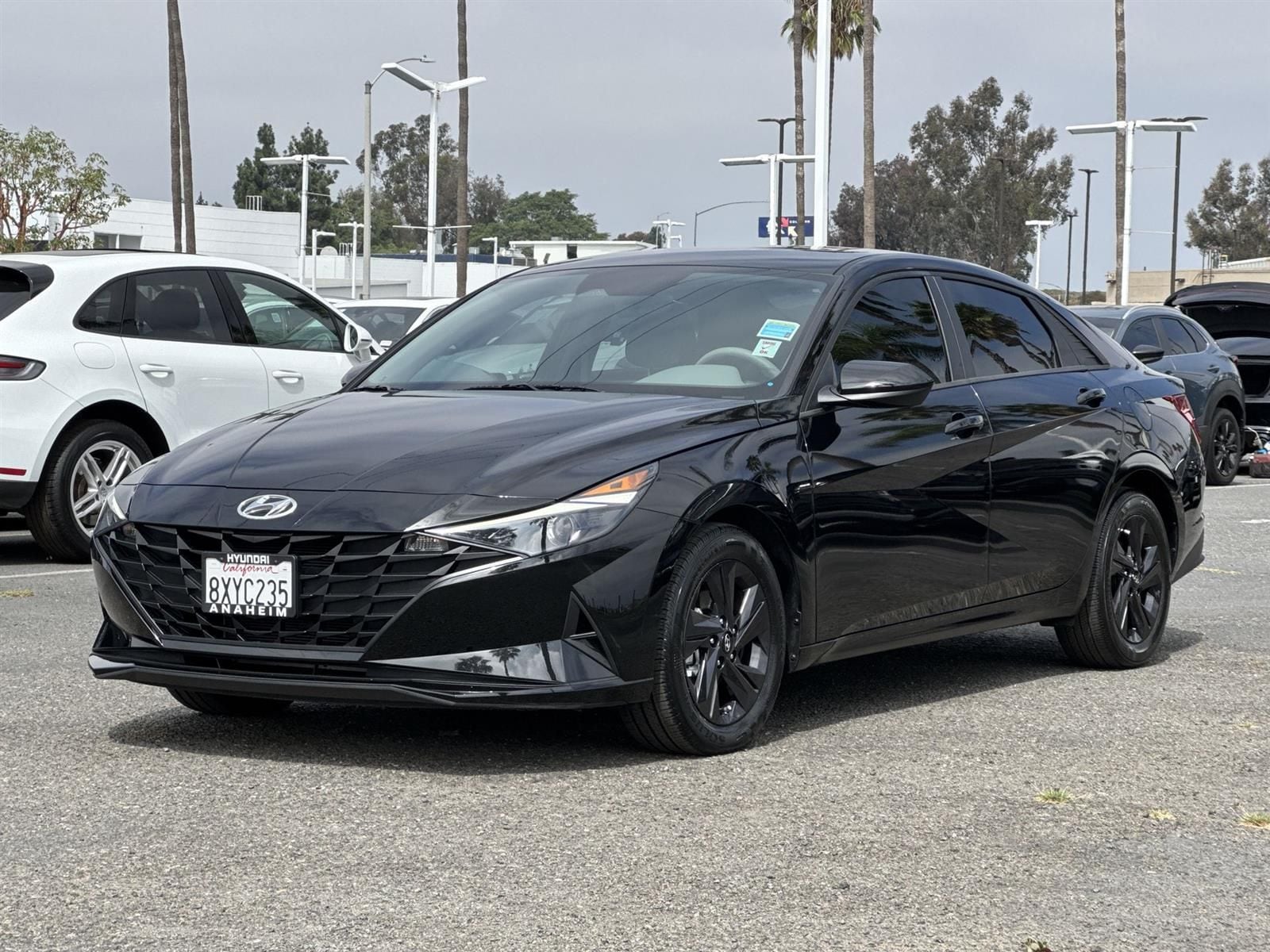 Thumbnail: 2022 Hyundai Elantra - 6