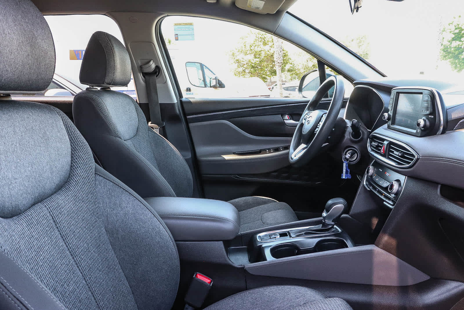 Thumbnail: 2019 Hyundai Santa Fe - 24