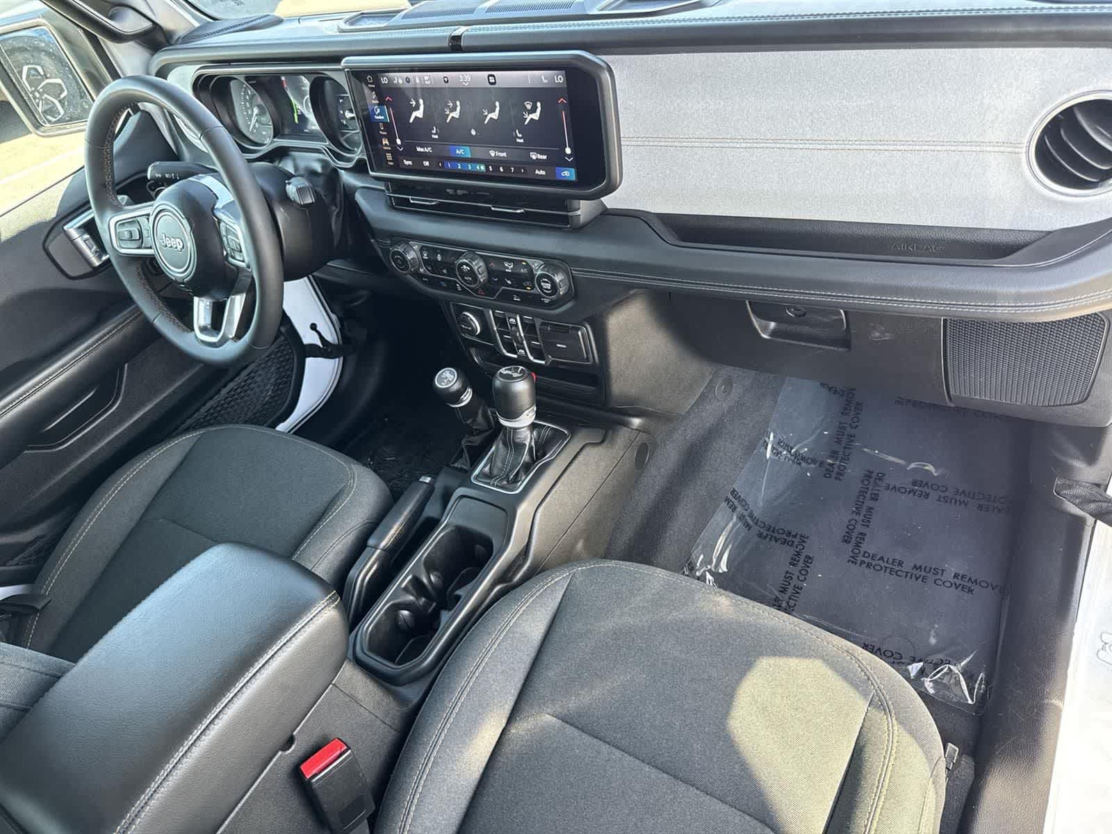 Thumbnail: 2024 Jeep Wrangler - 37