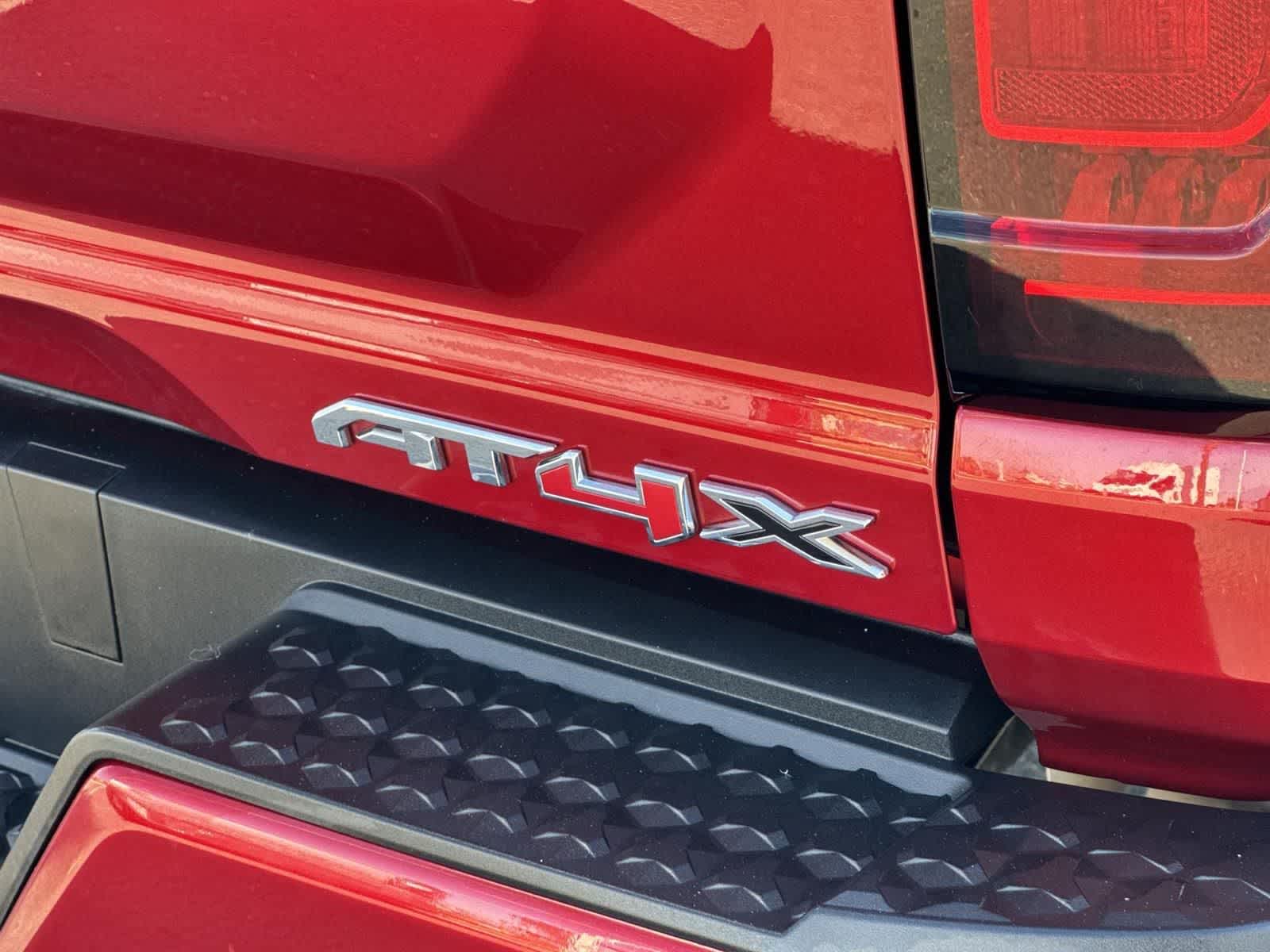 Thumbnail: 2023 GMC Canyon - 37