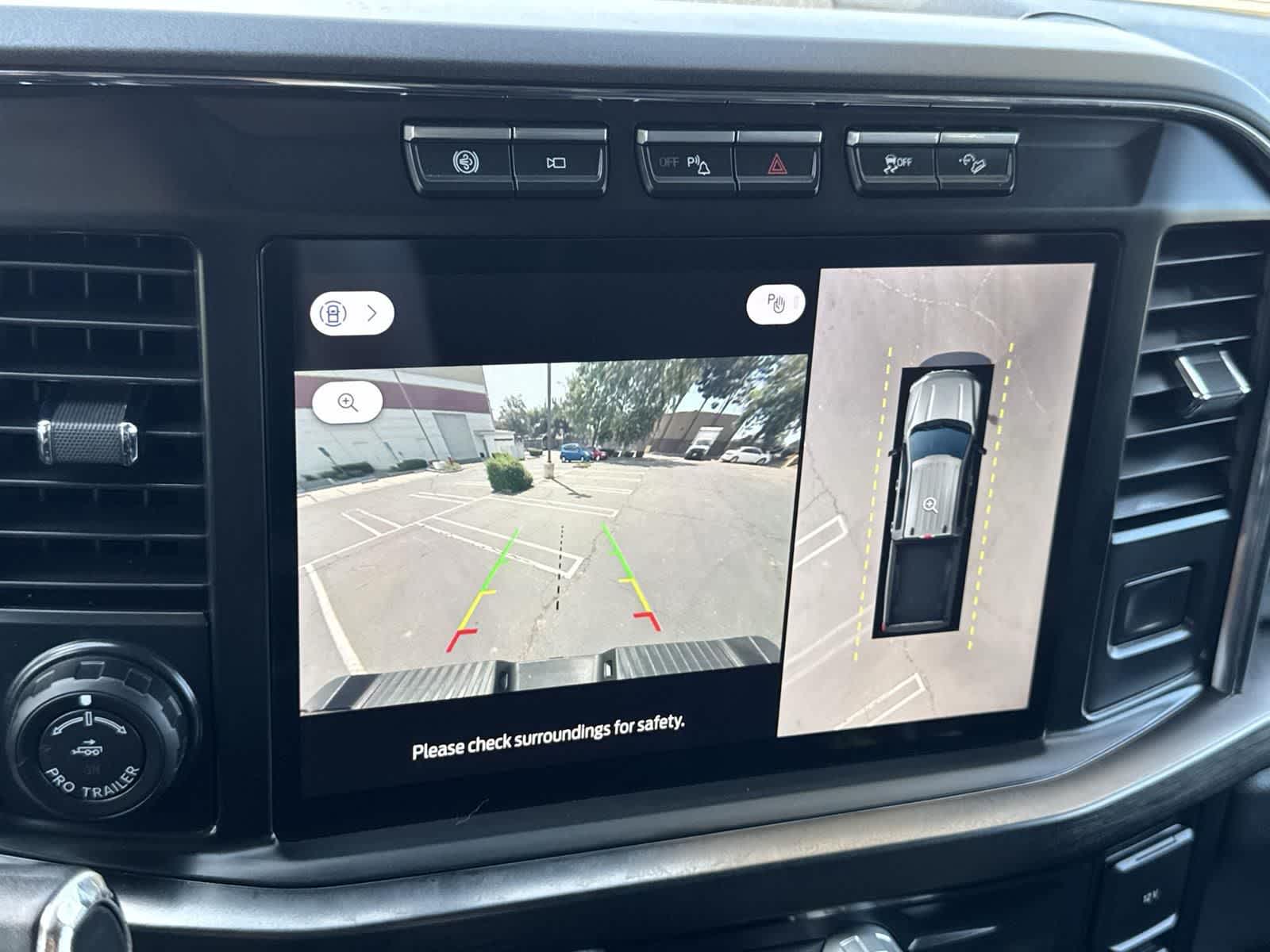 Thumbnail: 2023 Ford Econoline - 16