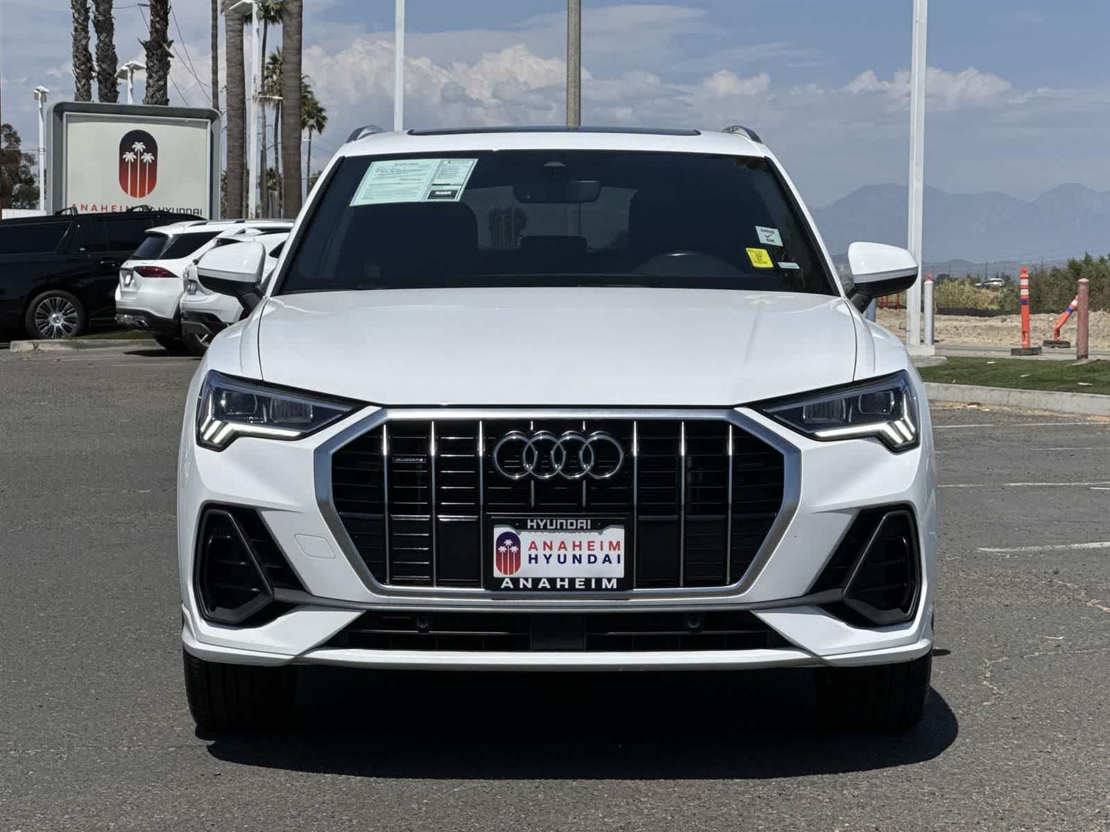 Thumbnail: 2024 Audi Q3 - 2