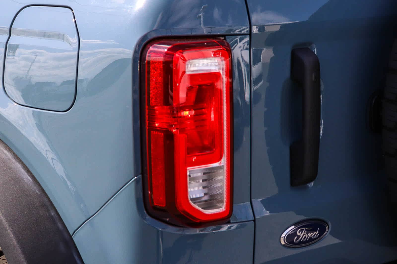 Thumbnail: 2022 Ford Bronco - 9