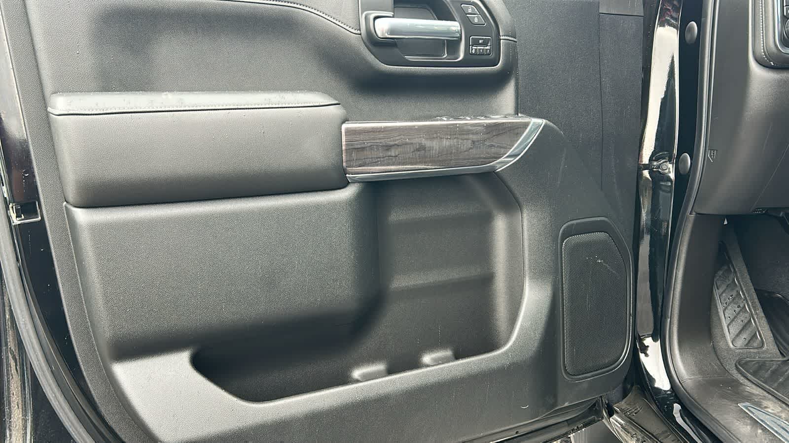 Thumbnail: 2021 Chevrolet Silverado 2500 - 18