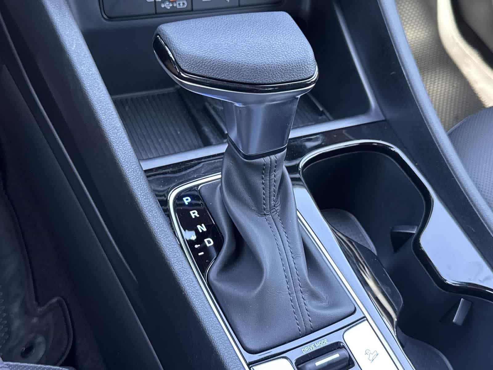 Thumbnail: 2026 Hyundai Santa Cruz - 14