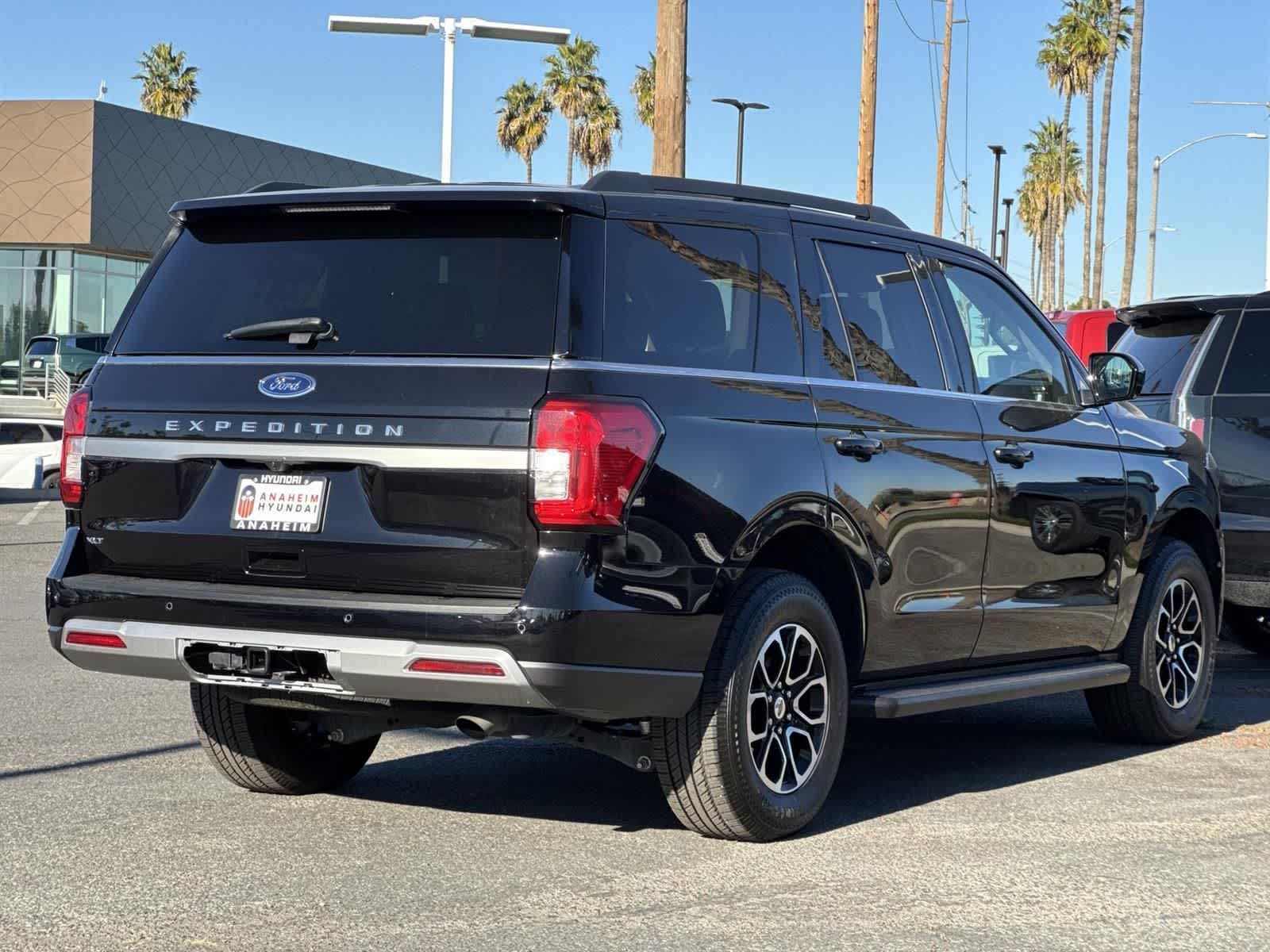 Thumbnail: 2024 Ford Expedition - 6