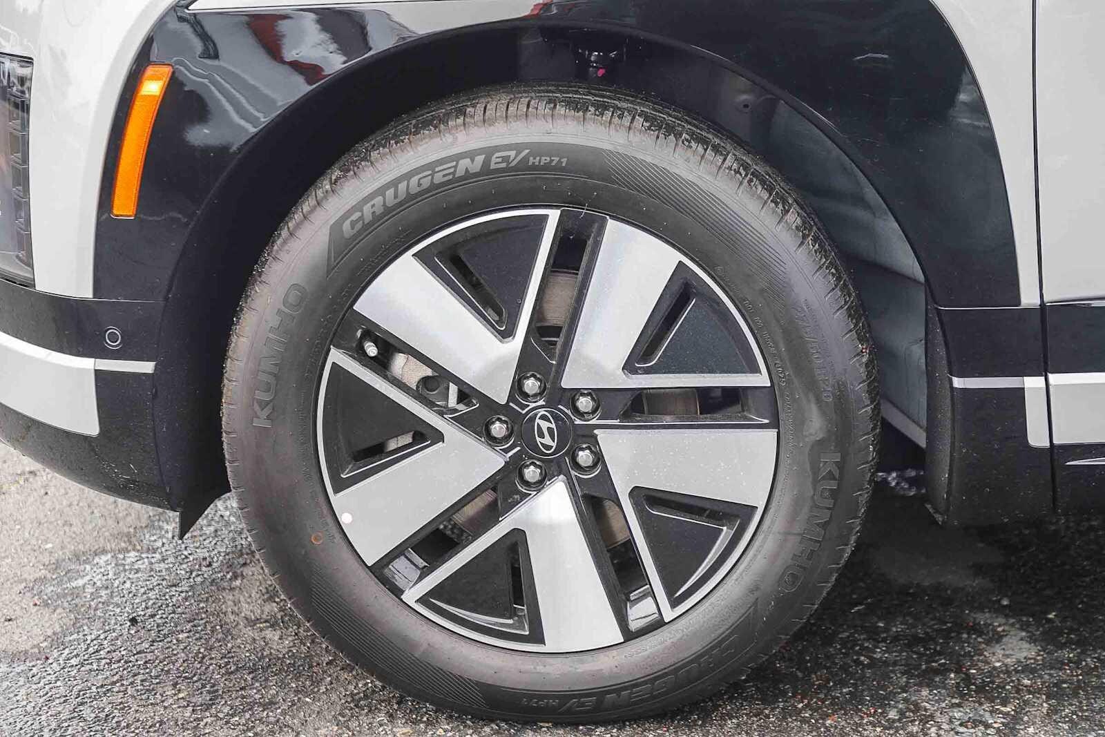 Thumbnail: 2026 Hyundai Ioniq - 11