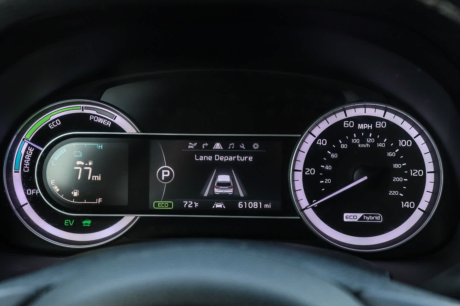 Thumbnail: 2017 Kia Niro - 26