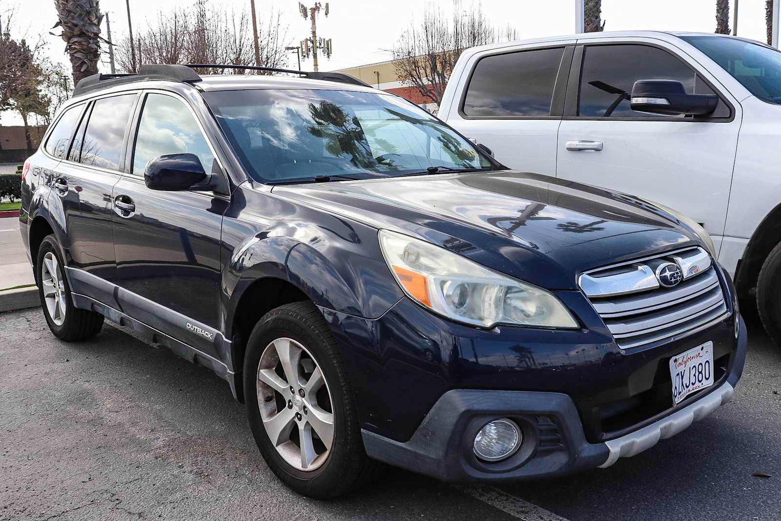 Thumbnail: 2013 Subaru Outback - 4