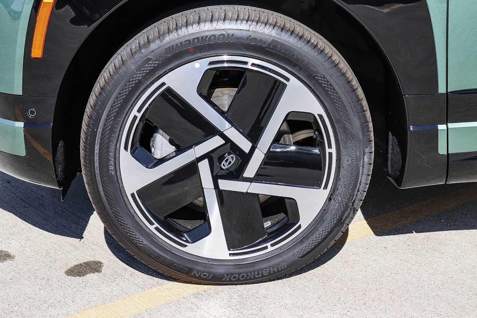 Thumbnail: 2026 Hyundai Ioniq - 12