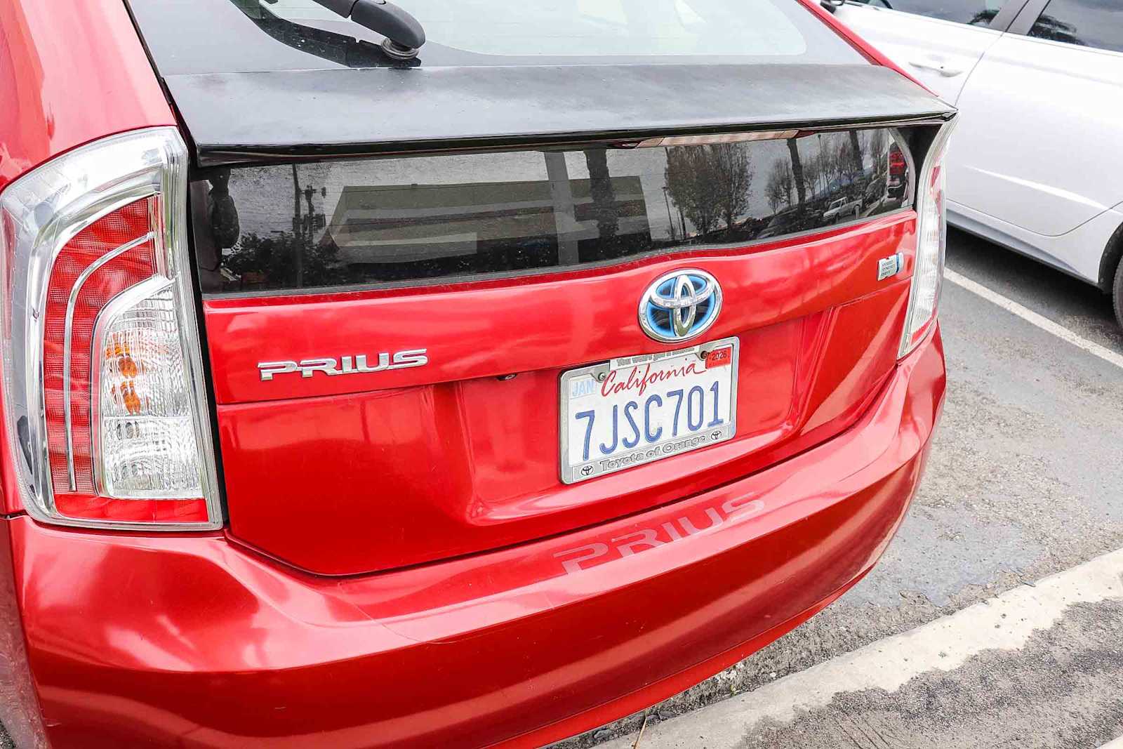 Thumbnail: 2015 Toyota Prius - 8