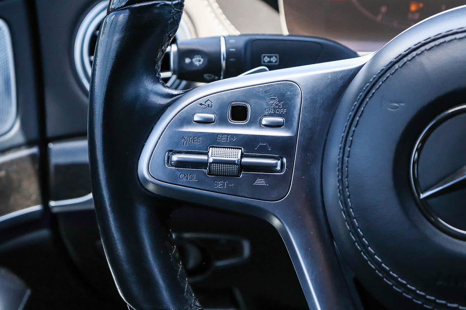 Thumbnail: 2019 Mercedes-Benz S-Class - 21