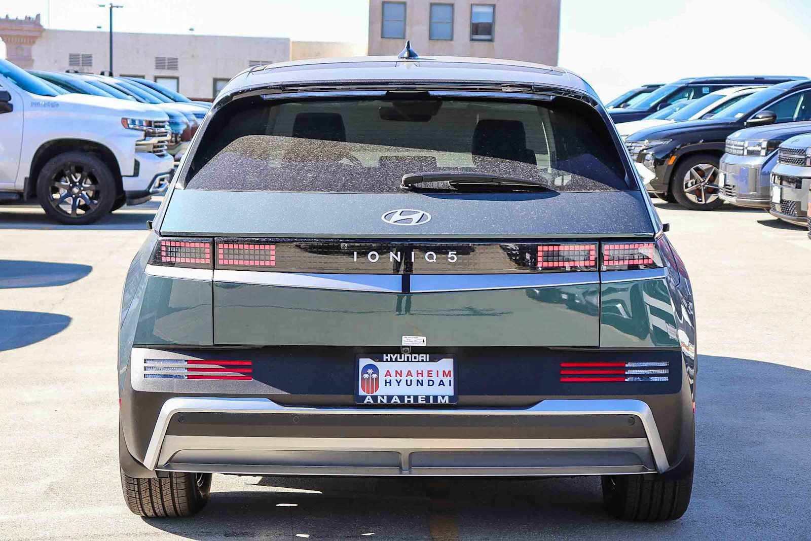 Thumbnail: 2026 Hyundai Ioniq 5 - 7