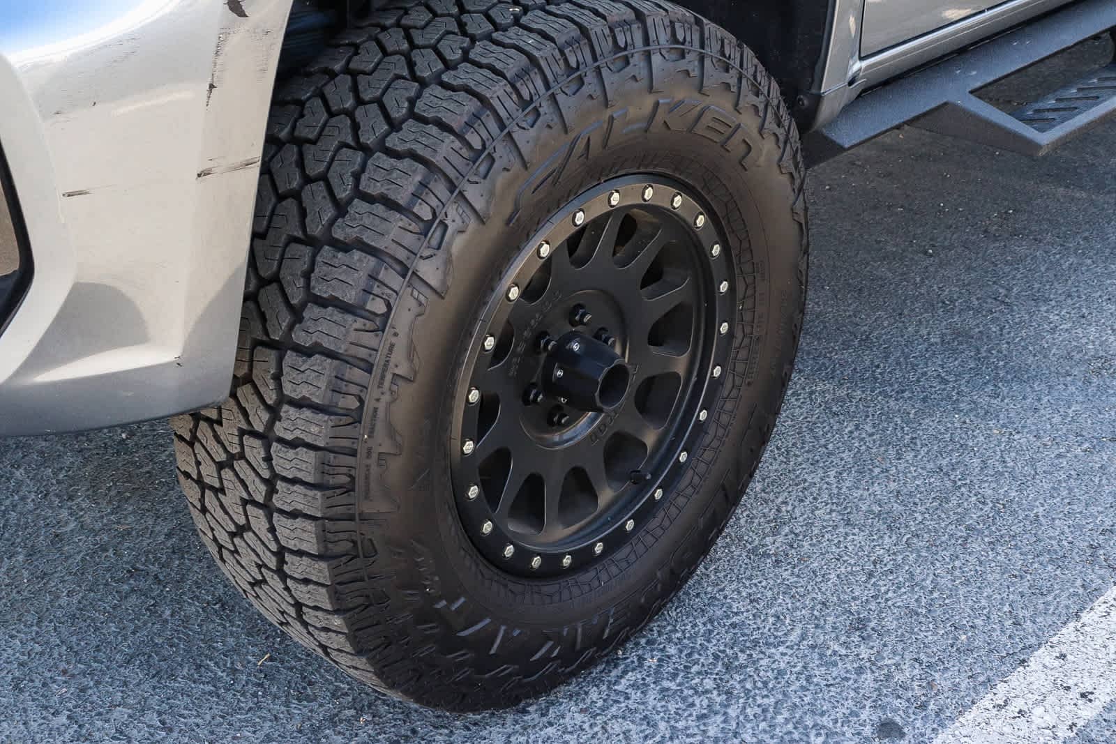 2021 Chevrolet Colorado 2WD LT photo 4