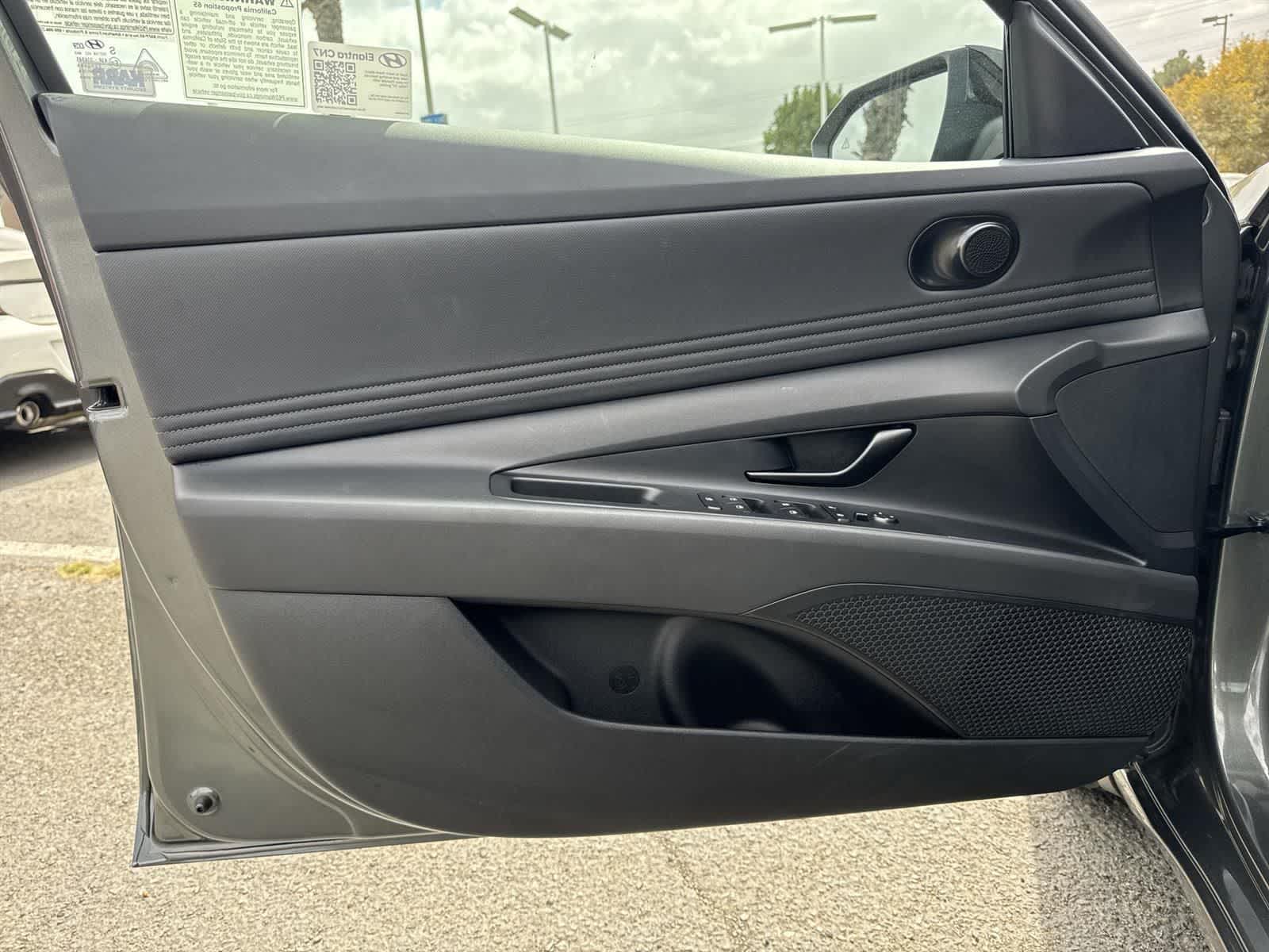 Thumbnail: 2025 Hyundai Elantra - 20