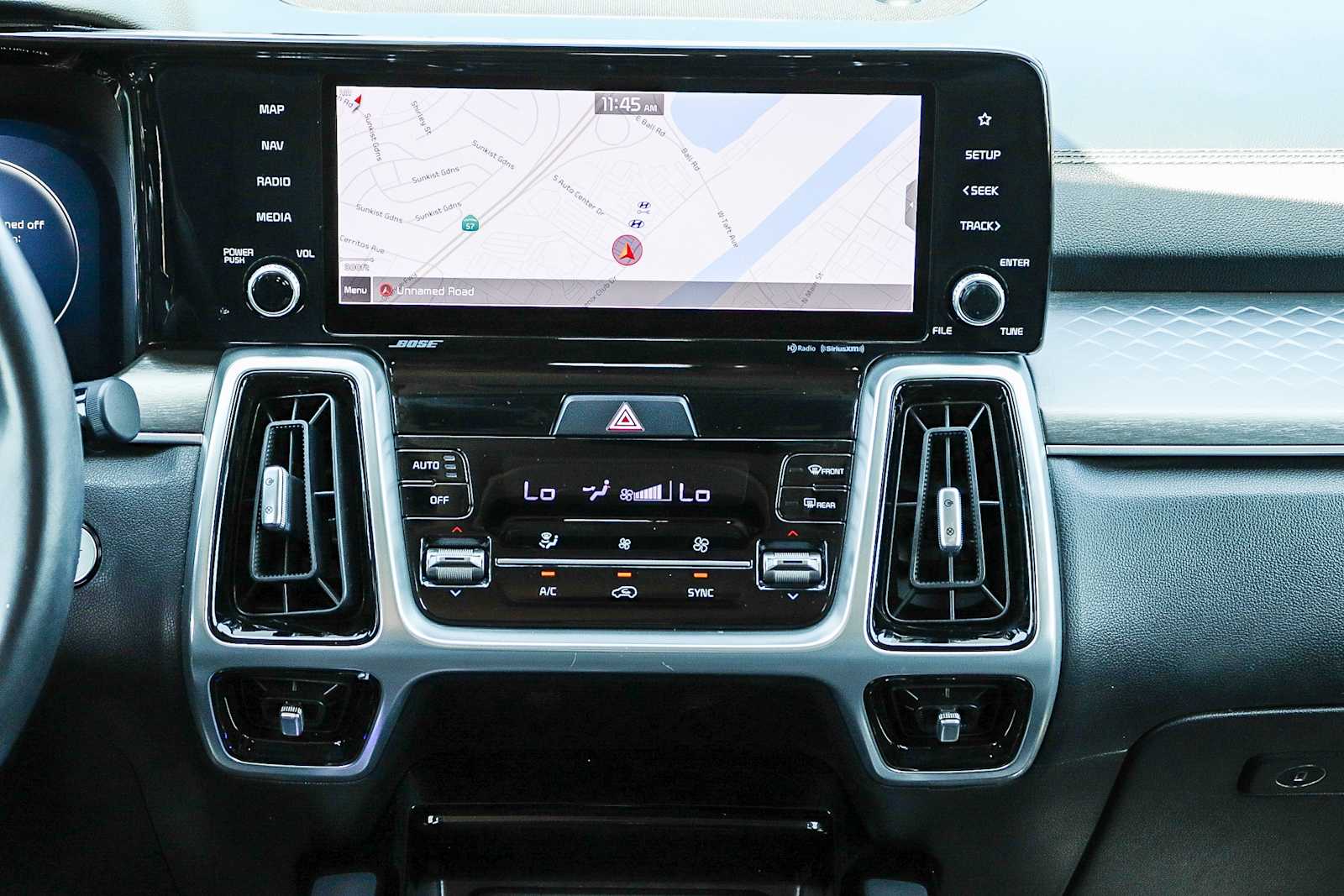 Thumbnail: 2022 Kia Sorento - 14