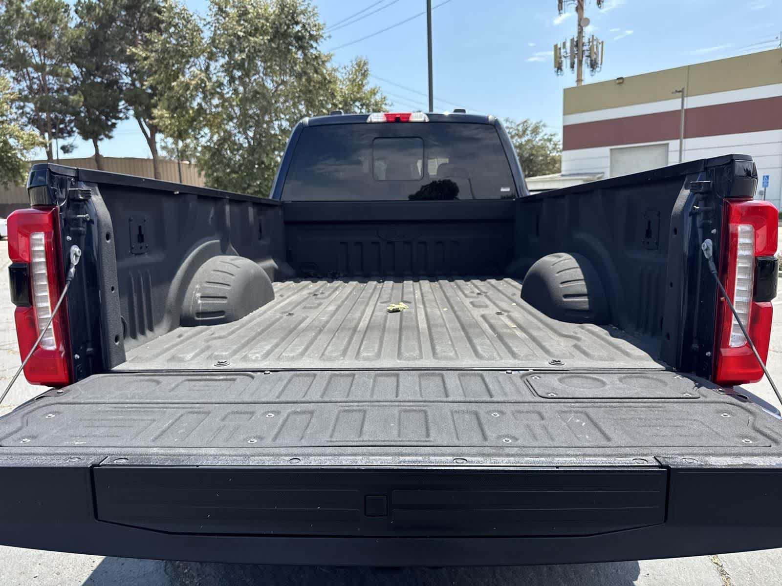 Thumbnail: 2023 Ford Econoline - 35