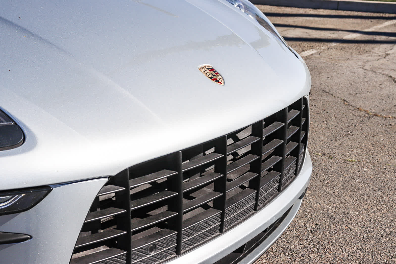 Thumbnail: 2017 Porsche Macan - 5