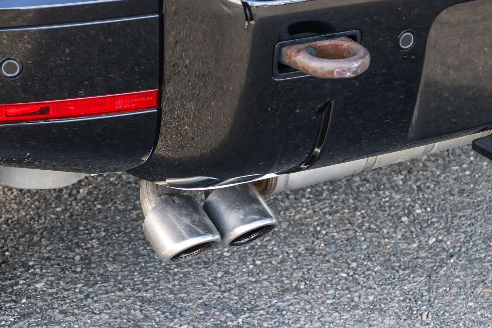 Thumbnail: 2023 Land Rover Defender - 11