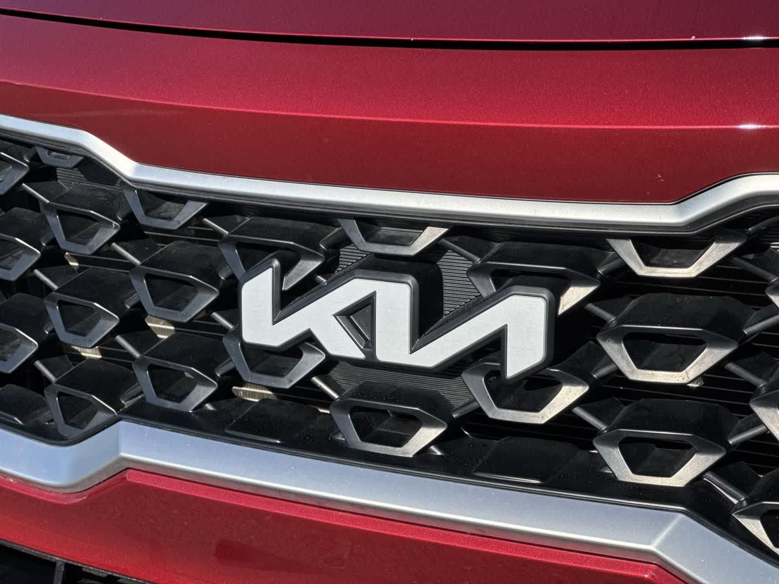 Thumbnail: 2023 Kia Sorento - 10