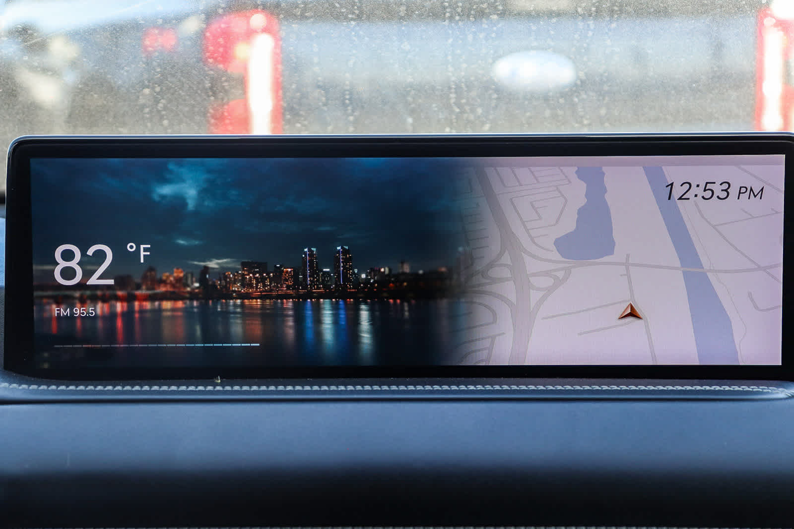 Thumbnail: 2021 Genesis GV80 - 15