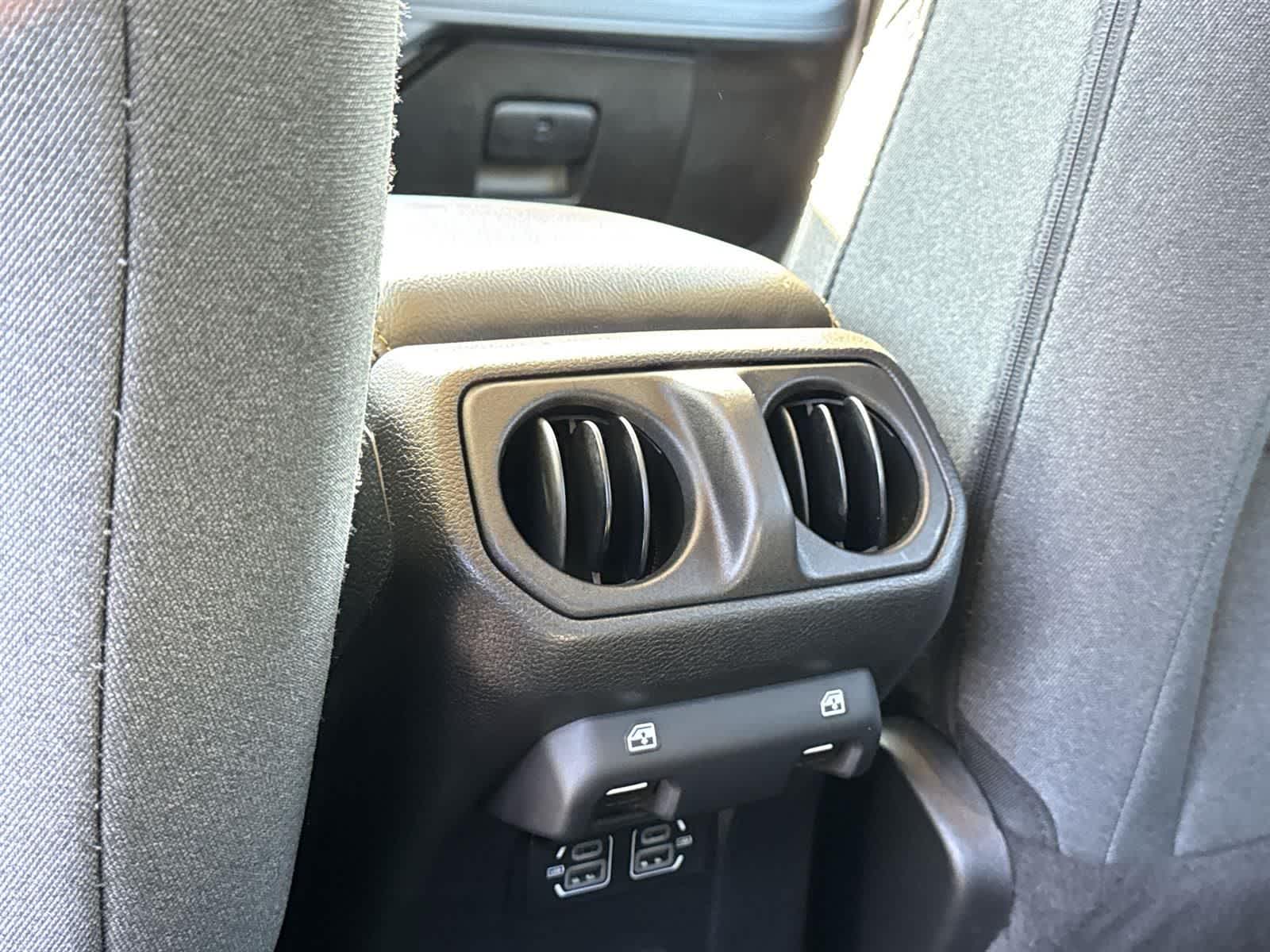Thumbnail: 2024 Jeep Wrangler - 25