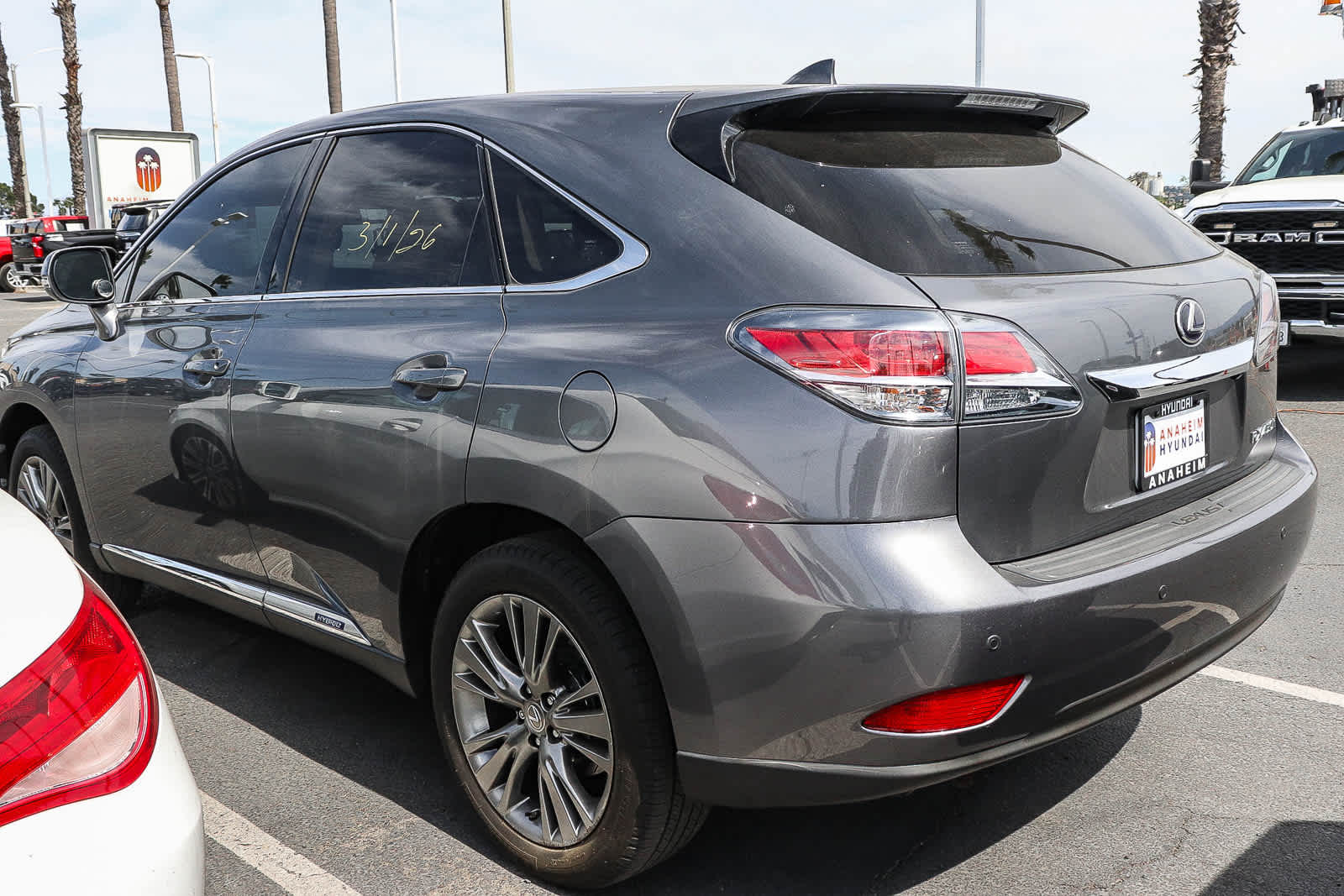 Thumbnail: 2014 Lexus RX - 6
