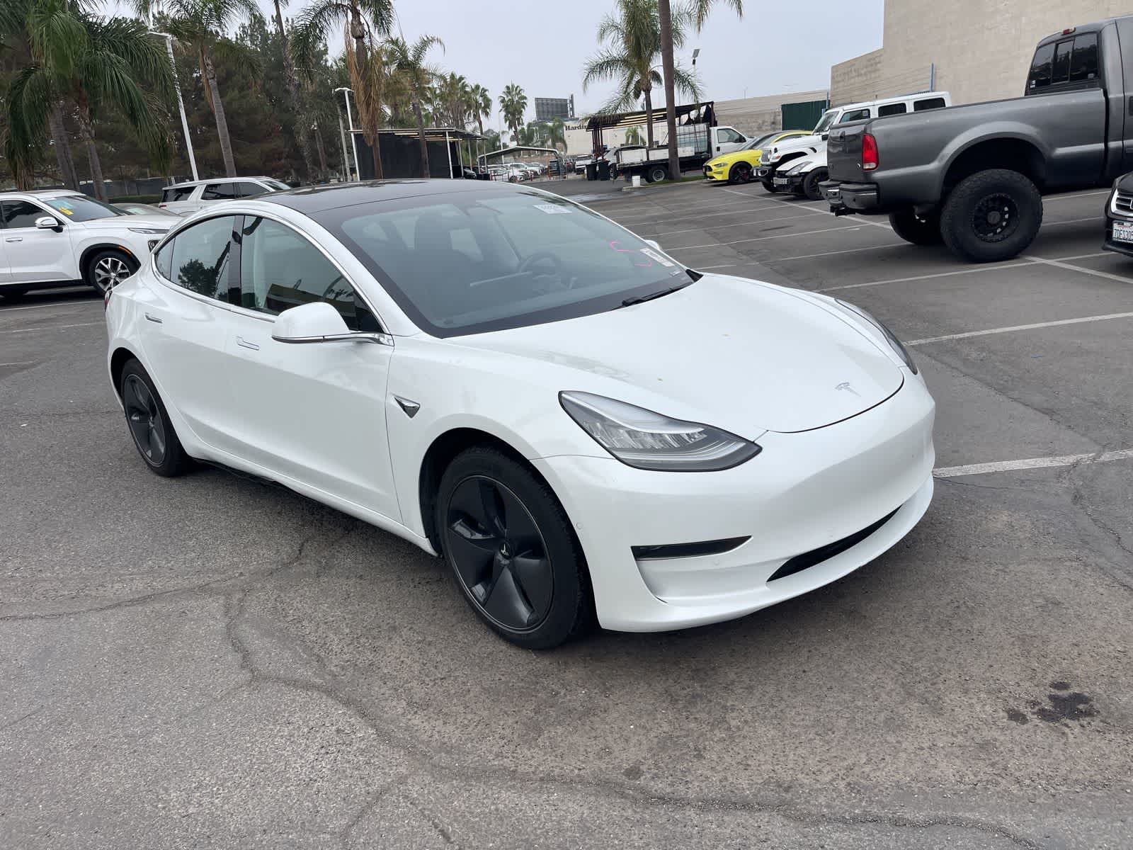 2020 Tesla Model 3 Base's photo