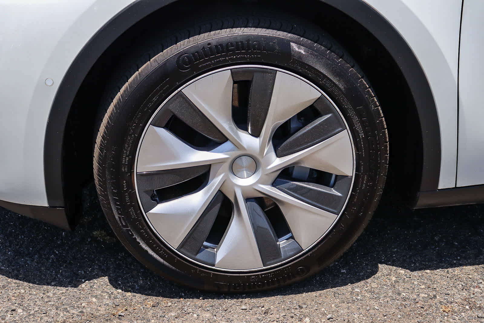 Thumbnail: 2022 Tesla Model Y - 14