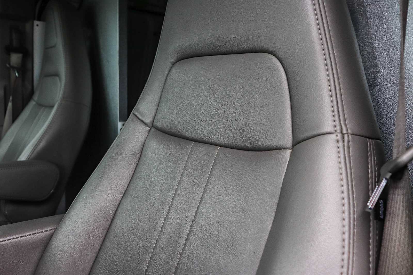 Thumbnail: 2023 GMC Savana - 20