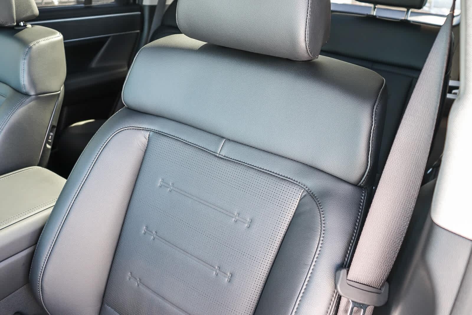 Thumbnail: 2026 Hyundai Santa Fe - 28