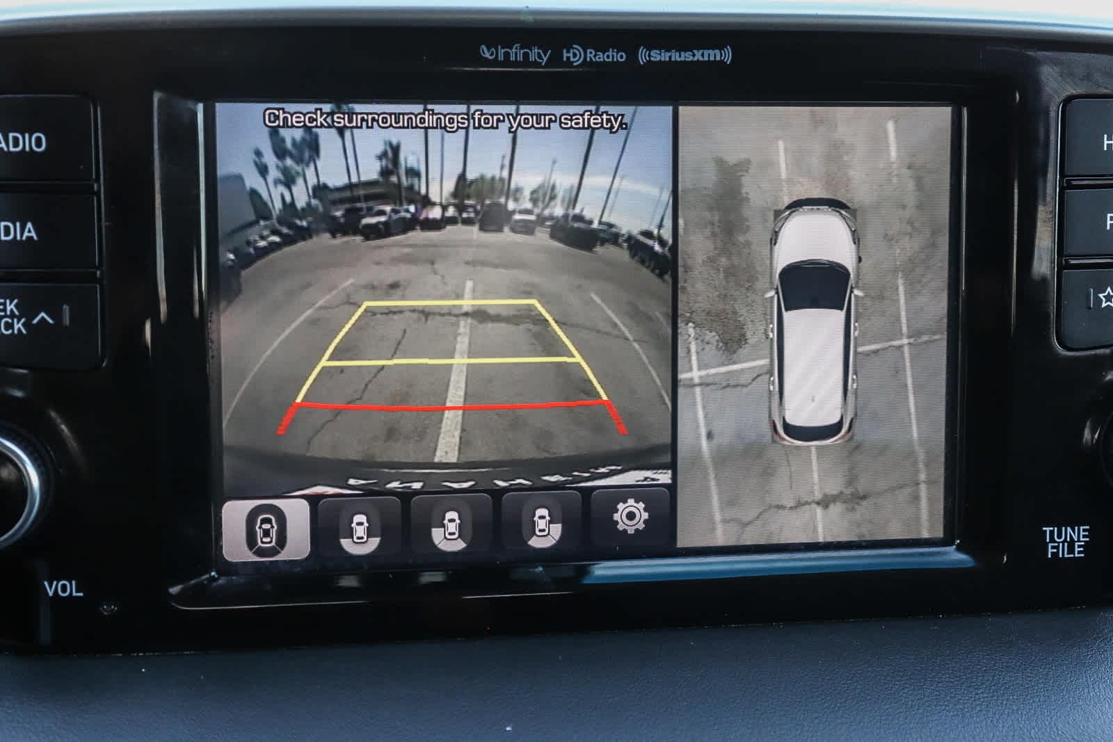 Thumbnail: 2020 Hyundai Tucson - 24