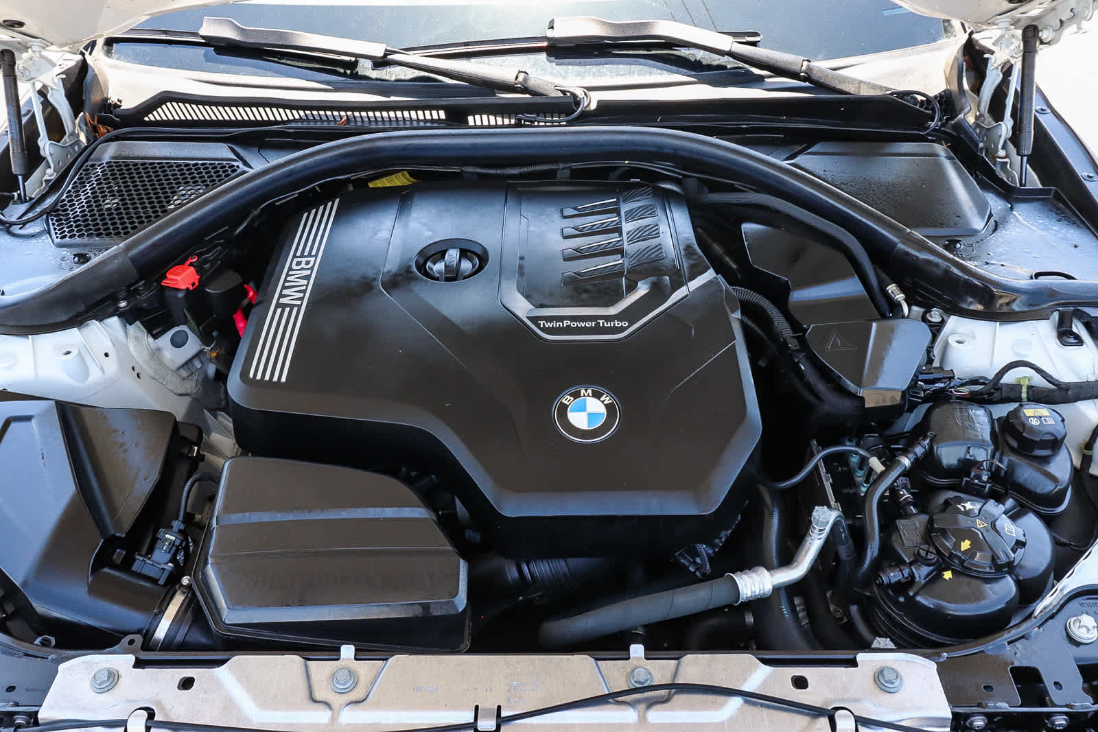 Thumbnail: 2022 BMW 3 Series - 35