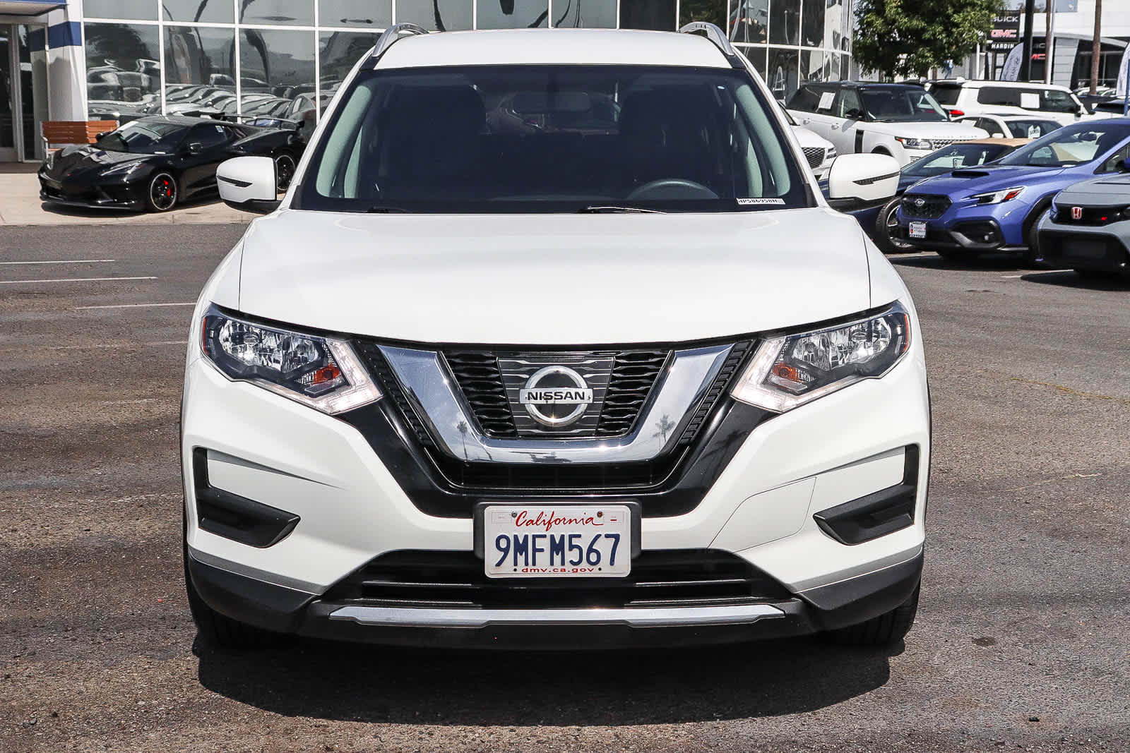 Used 2017 Nissan Rogue SV with VIN KNMAT2MT4HP586958 for sale in Anaheim, CA