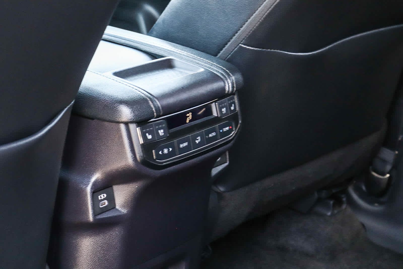 Thumbnail: 2024 Toyota Grand Highlander - 26