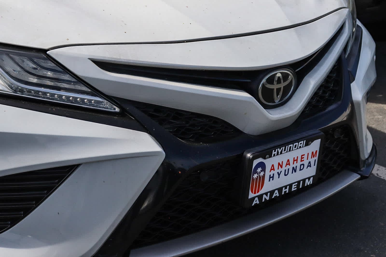 2018 Toyota Camry XSE photo 3