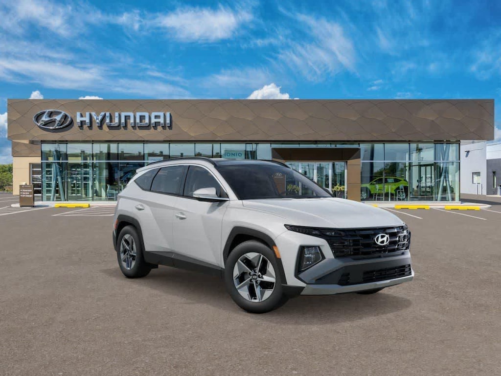 New 2025 Hyundai Tucson Hybrid SEL Convenience SUV