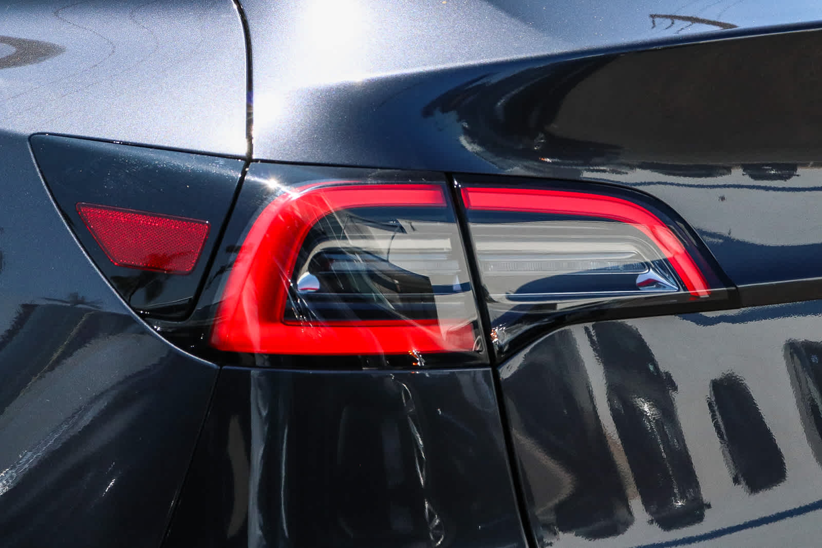 Thumbnail: 2024 Tesla Model Y - 10