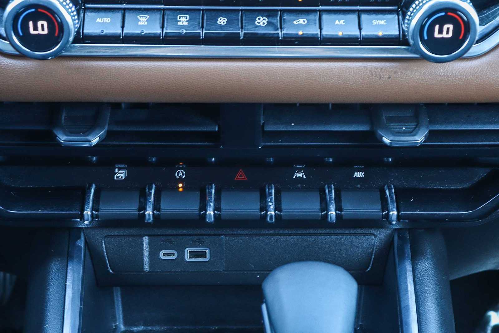 Thumbnail: 2023 GMC Canyon - 17