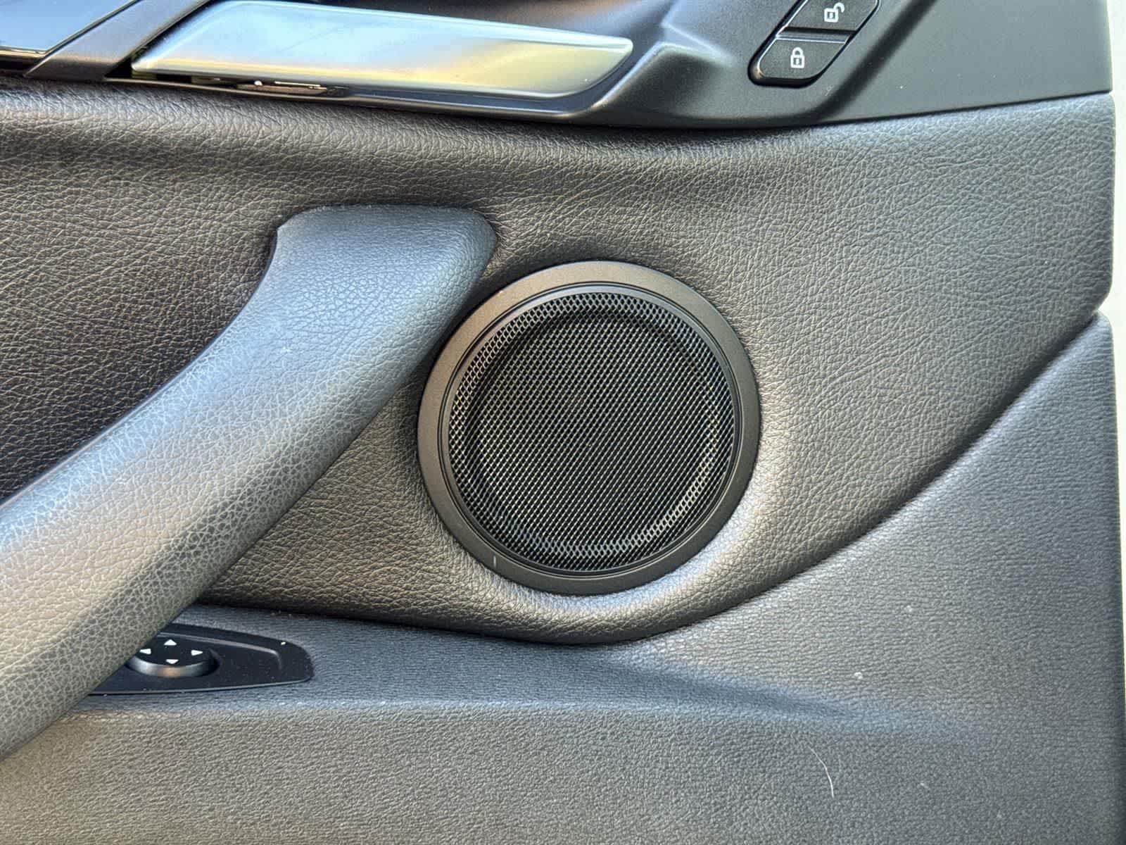 Thumbnail: 2017 BMW X1 - 28