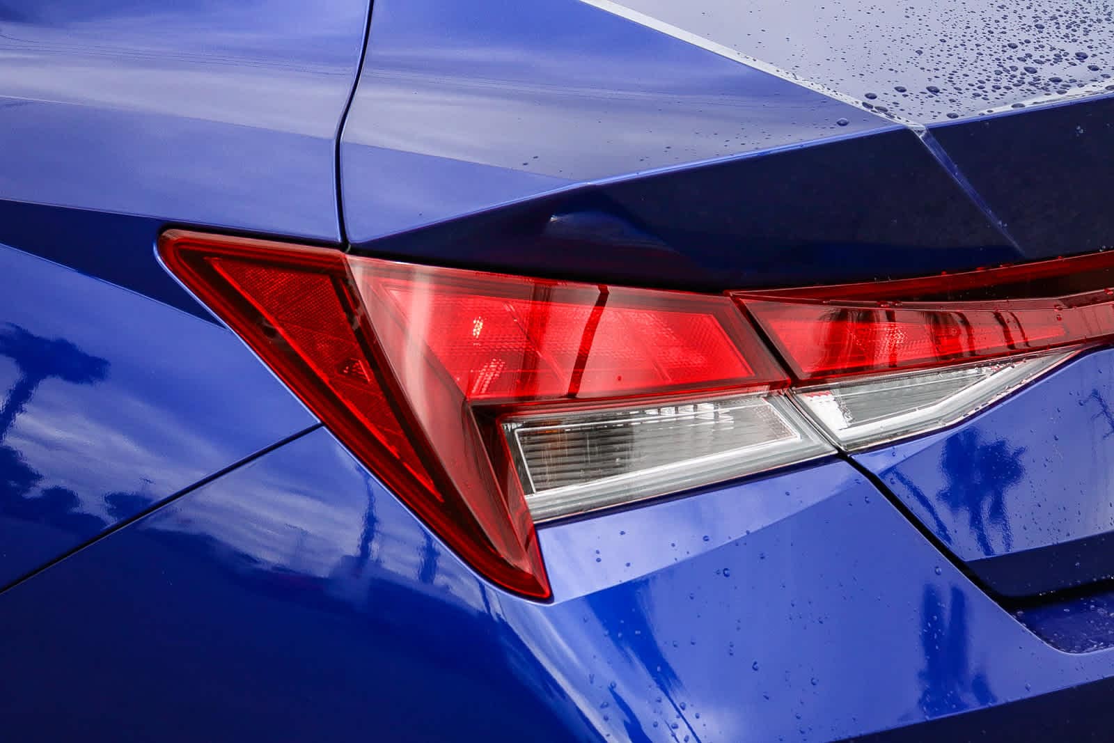 Thumbnail: 2023 Hyundai Elantra - 9