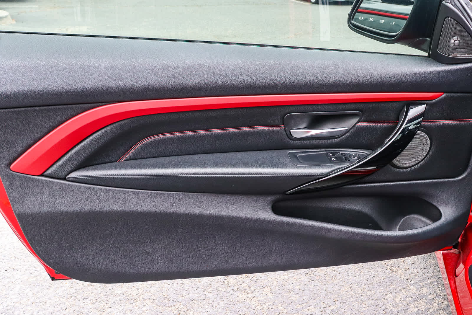 Thumbnail: 2015 BMW 4 Series - 28